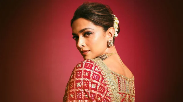 সাত মাসের অন্তঃসত্ত্বা, তবু অ্যাকশন শুটিংয়ে দীপিকা